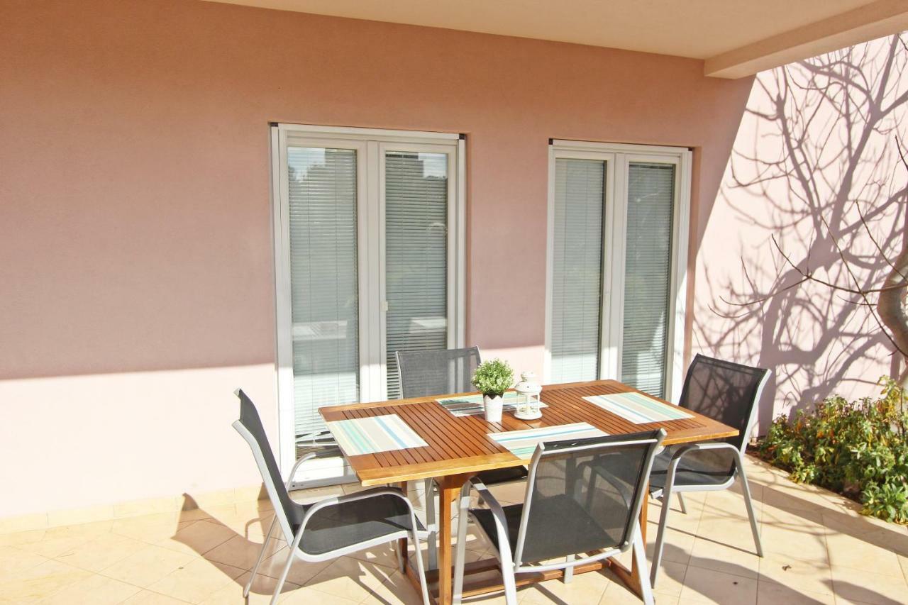 Apartments Josip Murter Extérieur photo